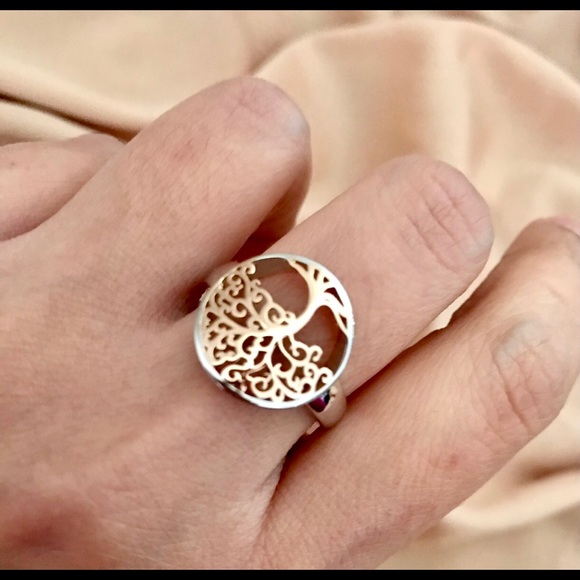 925 Sterling Silver Tree of Life Ring size 8 - Picture 3 of 3